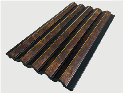 Panel de pared con adornos dorados de poliestireno con efecto mármol